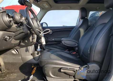 2016 Mini Cooper from USA, damaged, VIN WMWXP5C52G2D15265